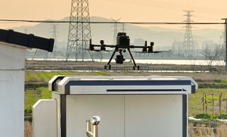 無人機的動力系統和飛行系統