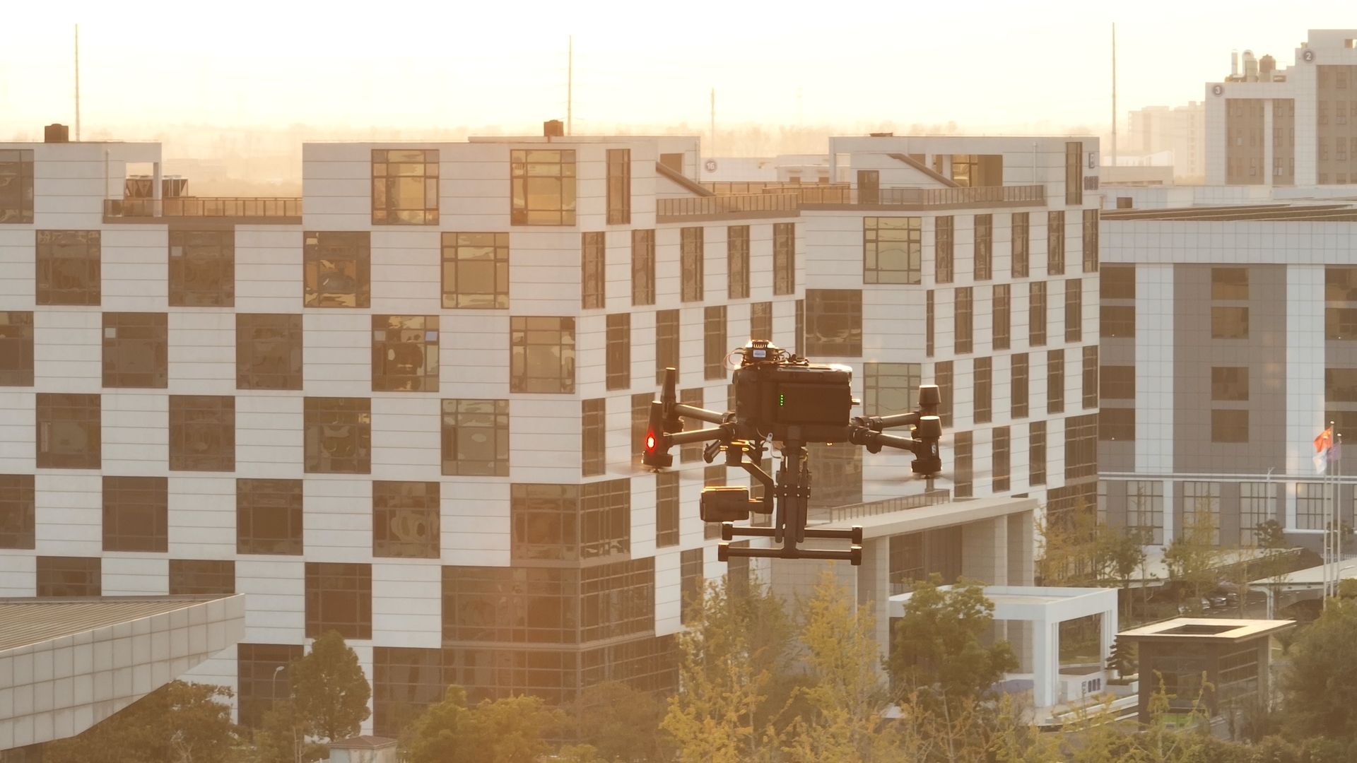 為什么無人機AI識別算需要定制化開發(fā)？如何實現(xiàn)